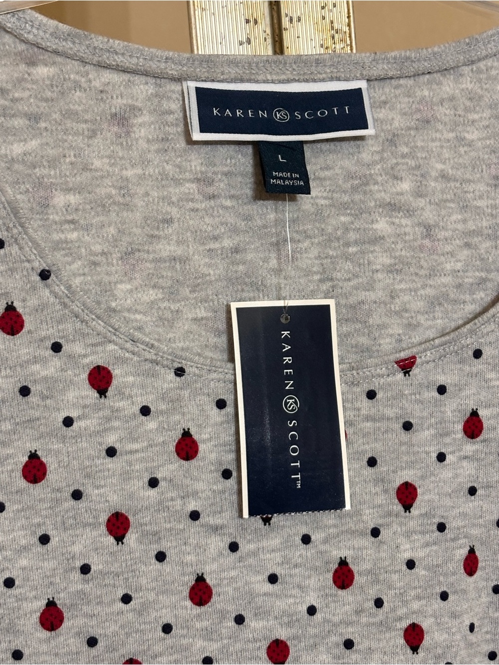 Karen Scott Gray Top with Red Ladybug and Black Dot Print Sz L NWT - Picture 2 of 7